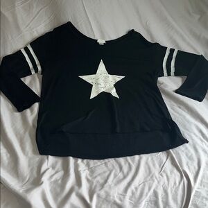 NATURAL LIFE Black Long Sleeve Tee with White Star